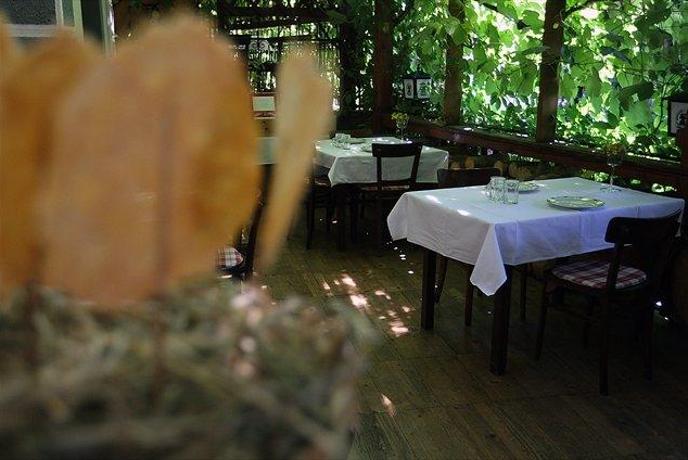 Gostilna Krištof: med kranjsko klobaso in sodobnimi zgodbami