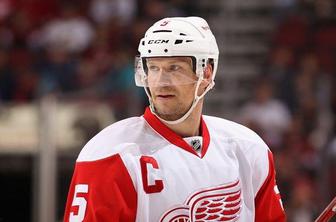 Lidström kljub upokojitvi ostaja pri Red Wings