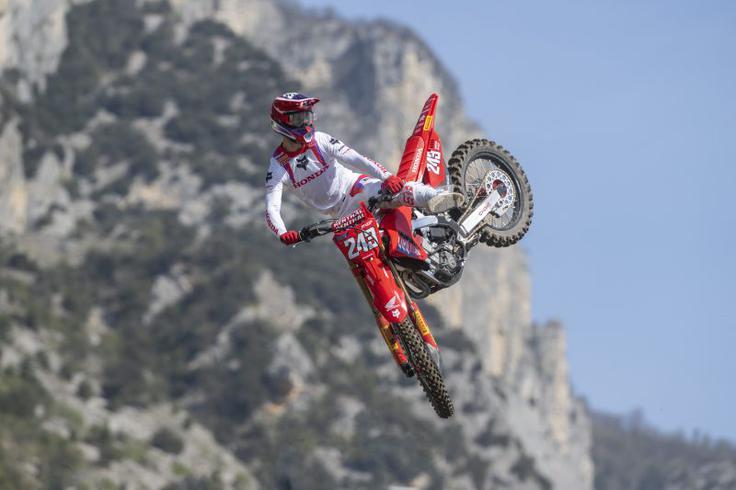 Tim Gajser je aprila zmagal v Pietramurati. | Foto: Honda Racing/ShotbyBavo