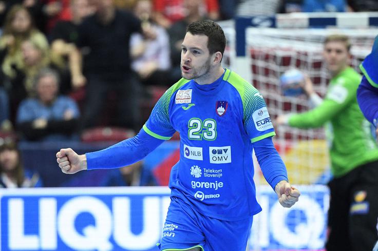 Miha Zarabec je k suvereni zmagi Kiela nad Vardarjem prispeval štiri zadetke. | Foto: Reuters