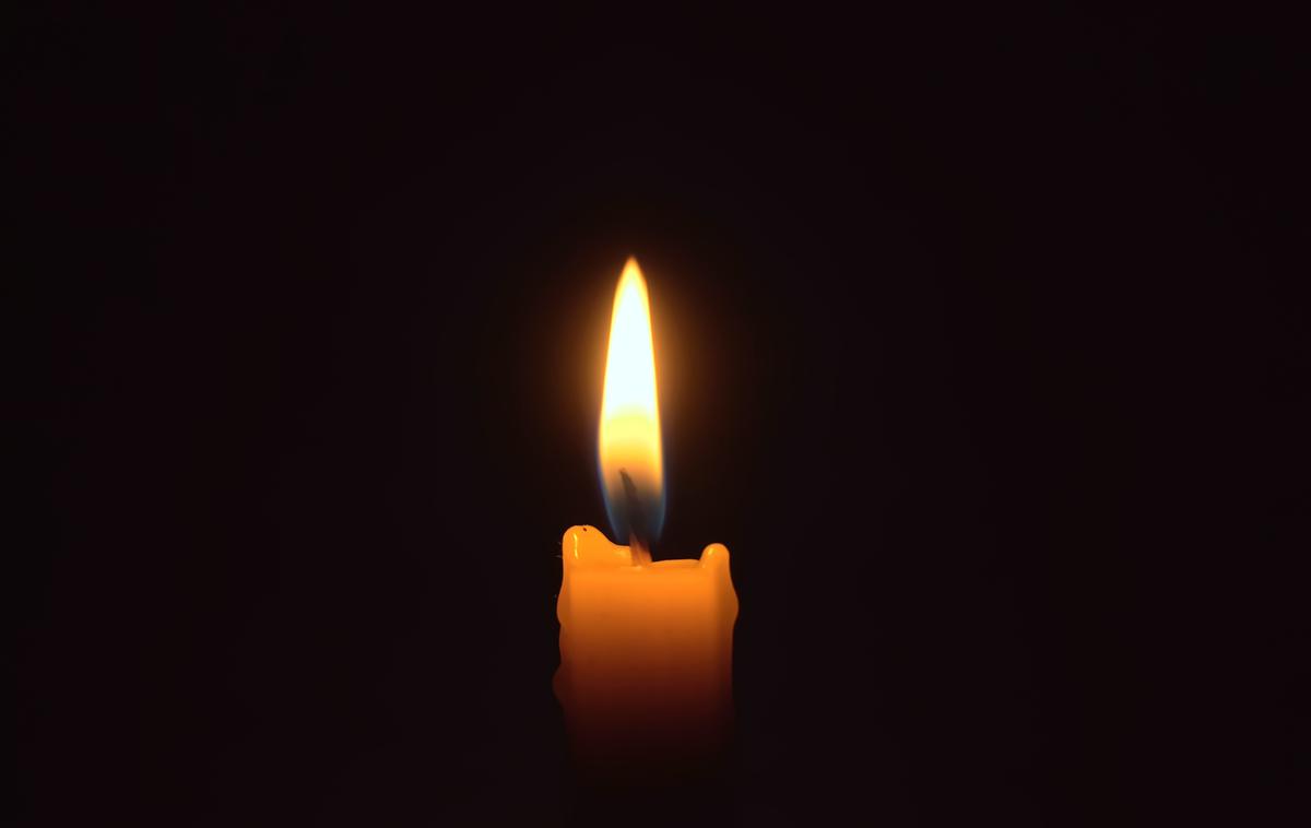Sveča | Novico o smrti Dušana Porente je sporočila njegova vnukinja Pia. | Foto Shutterstock