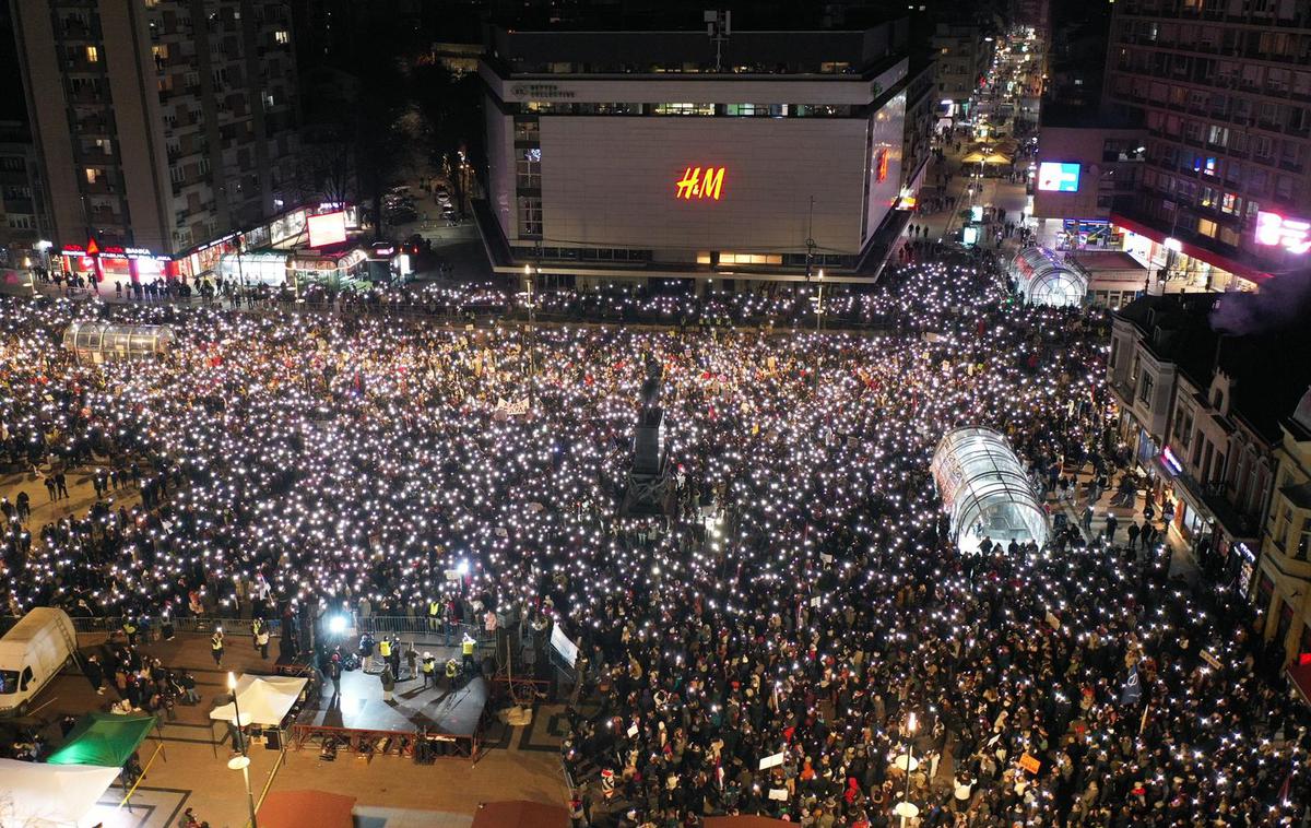 Protest | Množični protest v Nišu | Foto Pixsell