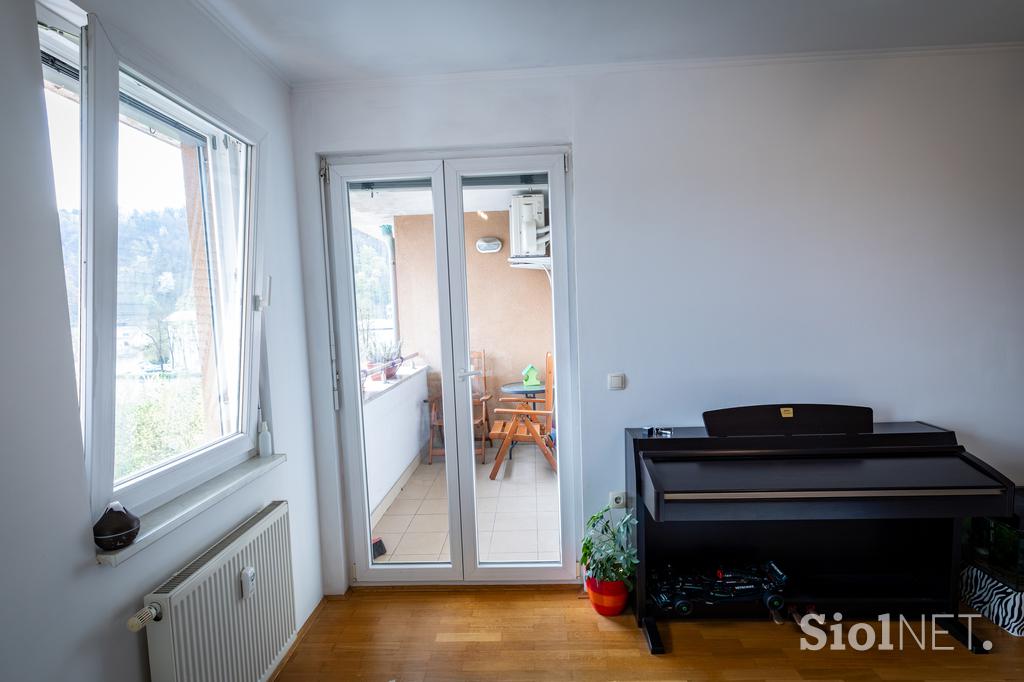 Stanovanje Glonarjeva ulica 2