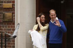 "Punčka je!" Kate Middleton je rodila, George je dobil sestrico. (foto in video)