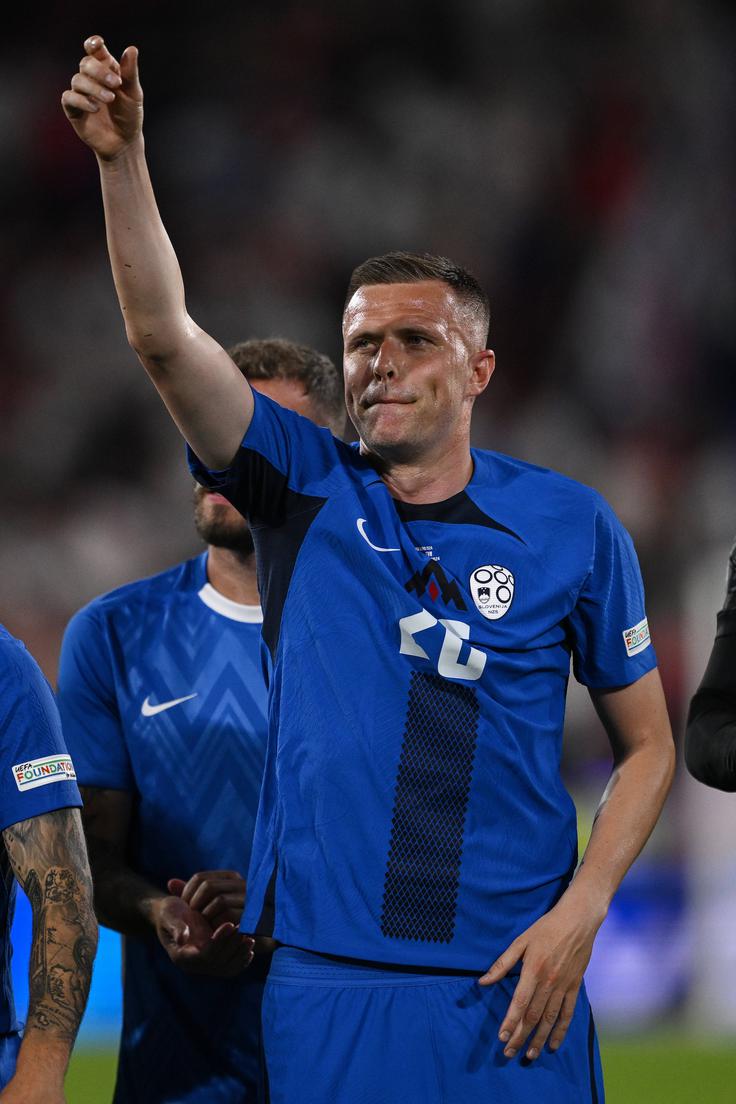 Josip Iličić je z nastopom proti trem levom postal najstarejši Slovenec, ki je zaigral na velikem nogometnem tekmovanju. | Foto: Guliverimage