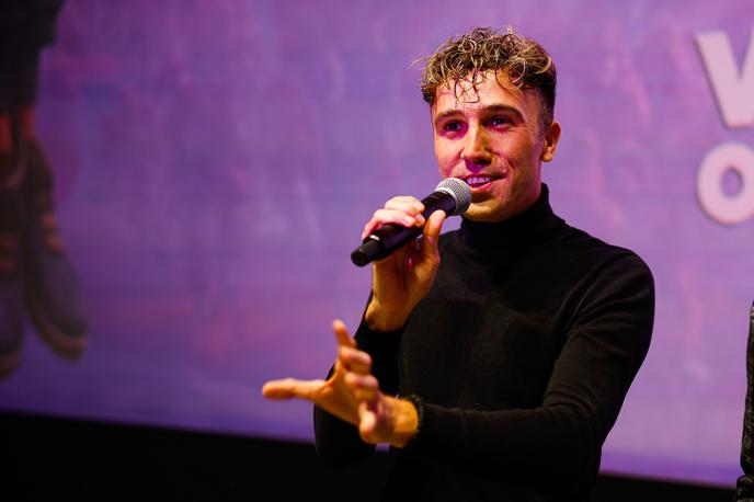 David Amaro | Pevec David Amaro je med nastopajočimi v hrvaški različici šova Znan obraz ima svoj glas. | Foto Mediaspeed