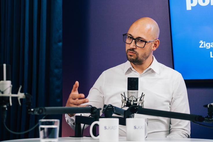 Direktor prodaje in rešitev v Petrolu Žiga Pižorn | Foto: Jan Lukanović