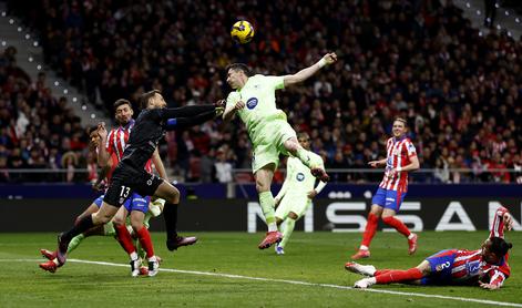 Oblak se drži za glavo, Barcelona na derbiju iz pekla do raja