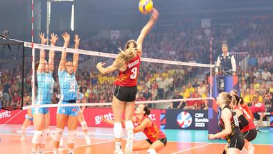 Slovenke s hrabro predstavo navdušile