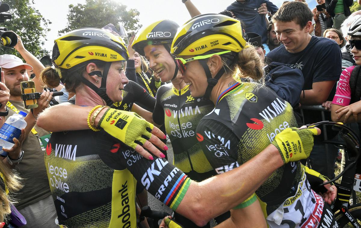 Pauline Ferrand-Prevot | Pauline Ferrand-Prevot (desno) je zmagovalka kraljevske etape ženskega Toura. | Foto Guliverimage