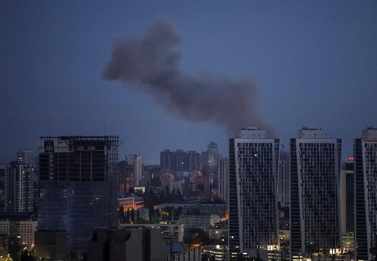 Kijev, eksplozije, napad, rakete | Foto: Reuters