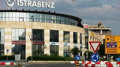 Istrabenz poplačal skoraj polovico obveznosti