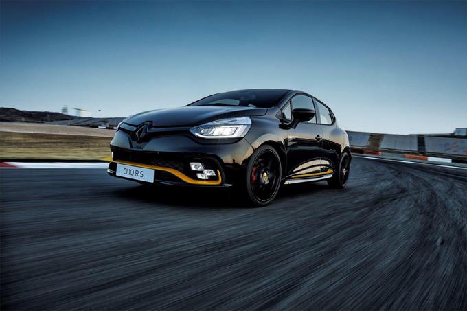 Črno-rumena Renaultova zver bo v prvi polovici leta zapeljala tudi v Slovenijo. | Foto: Renault