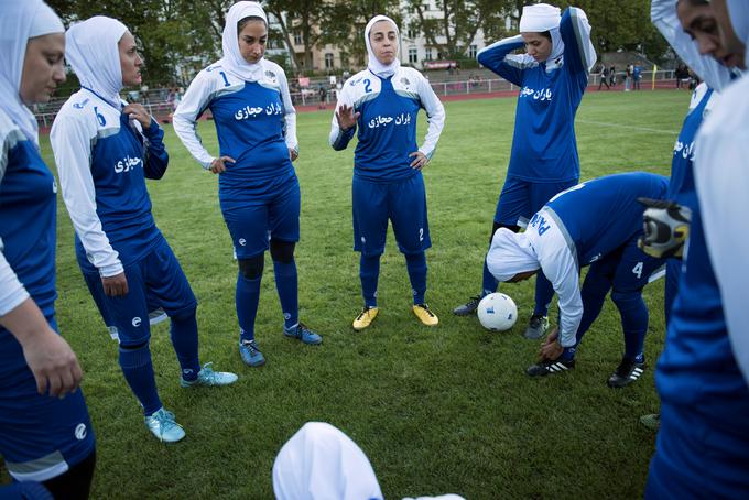 Iran ženski nogomet | Foto: Reuters