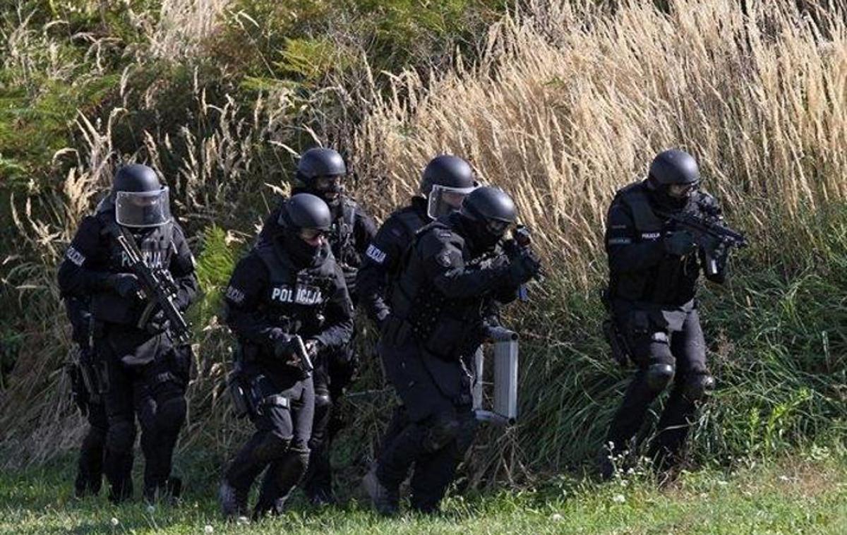 specialna enota | Denar bo namenjen za posebna tehnična sredstva, vozila in izobraževanje.  | Foto STA