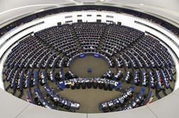 Evropski poslanci: Snowden je borec za človekove pravice, državljani EU pa premalo zaščiteni