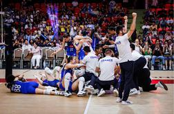 Francozinje prek Kitajke v četrtfinale, Slovenke odštevajo