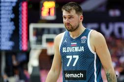 Ko Luka Dončić zabije prek Saše Dončića #video