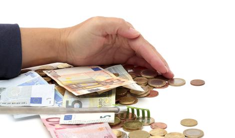 Upravnik vam lahko vzame denar iz rezervnega sklada – brez vašega soglasja #pravni nasvet