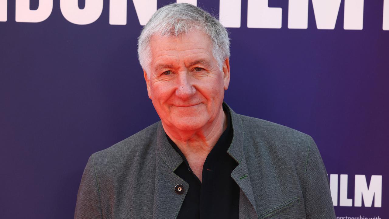 Umrl skladatelj George Fenton, avtor glasbe za serijo Modri planet in film Gandi