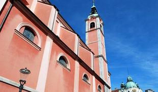 Cerkveno zvonjenje je glasba, ne hrup 