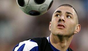 Nov galaktični nakup, v Real Benzema
