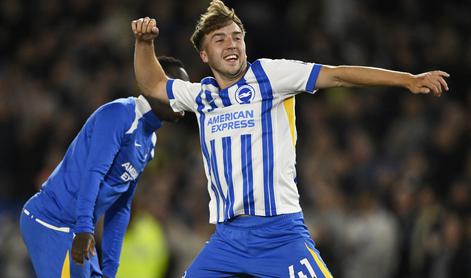 Brighton premagal Liverpool, Arsenal potrdil ligo prvakov