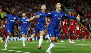 Chelsea izločil Liverpool, nova zmaga Arsenala, osem golov West Hama