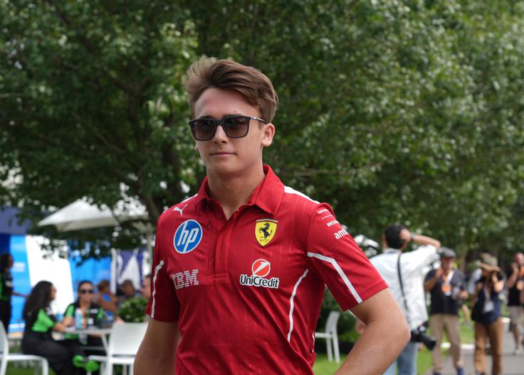 Dino Beganović bo prvič preizkusil dirkalnik formule 1. | Foto: Guliverimage