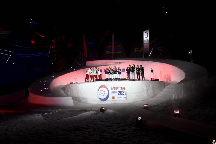 Leta 2021 je z rojakinjami postala svetovna prvakinja v štafeti. | Foto: Guliverimage