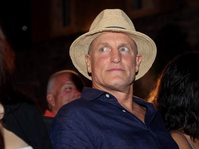 Na otoku Vis gostijo igralca Woodyja Harrelsona #video