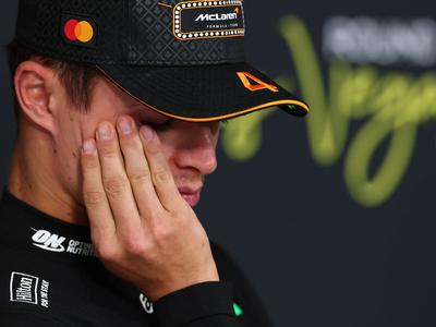 McLaren diskvalificiran, Verstappen zaostaja samo še 24 točk