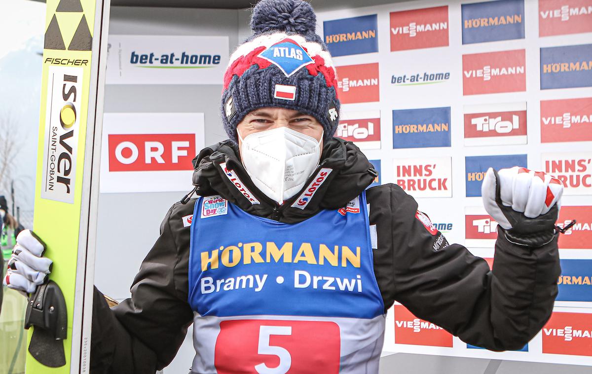 Kamil Stoch | Vodilni skakalec turneje Kamil Stoch je zmagovalec kvalifikacij Bischofshofna. | Foto Sportida