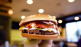 Nenavadno sporočilo Burger Kinga: Naročite pri McDonald'su