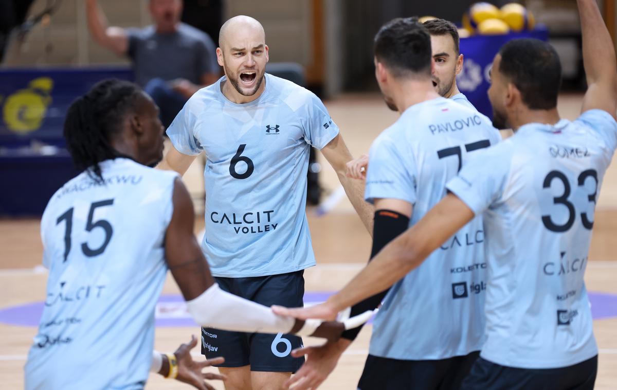 Calcit Volley | Kamničani gostijo Kanalce. | Foto Filip Barbalič