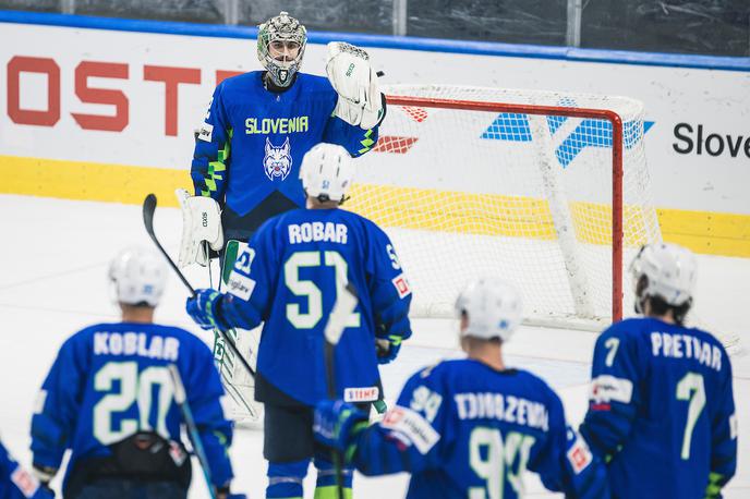 SP v hokeju (Ljubljana): Slovenija - Madžarska | Slovenski hokejisti so si z zmago nad Madžarsko (5:1) že zagotovili prvo mesto in napredovanje med elito. | Foto Grega Valančič/Sportida