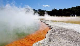 Rotorua: mesto, ki smrdi po gnilih jajcih