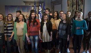 Muzikal Mamma Mia!: Spektakel, poln ljubezni, bo konec pomladi tudi v Ljubljani