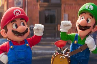 Bratoma Super Mario kopni prednost pred zasledovalci