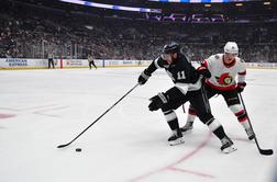 V Los Angelesu je bilo napeto, Anže Kopitar s Kralji do zmage dve sekundi pred koncem #video