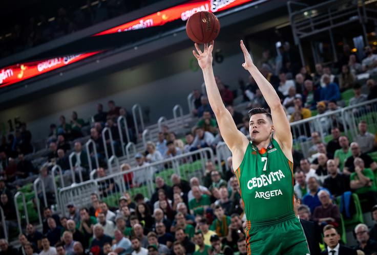 Amar Alibegović je v drugem polčasu vnesel nekaj energije v igro ljubljanske ekipe. | Foto: Vid Ponikvar