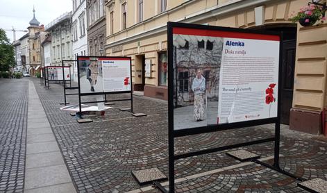 Hud vandalizem sredi Ljubljane: znesli so se nad razstavo društva bolnikov s krvnimi boleznimi #foto