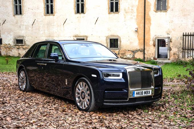 Rolls-Royce je znamka polna prestiža, tradicije in avtomobilske odličnosti. Phantom je njen največji in najboljši predstavnik, ki je zapeljal že v osmo generacijo. | Foto: plac.siol.net