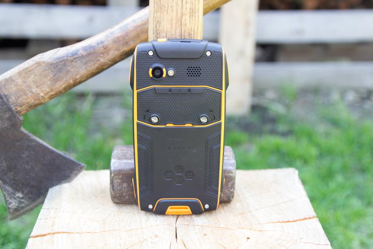 myPhone Hammer Axe | Foto: 