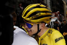 Tadej Pogačar navdušil vodilne