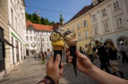 To ni napaka: za kepico sladoleda boste ponekod plačali 4,5 evra