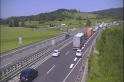 Kaos na primorski avtocesti: proti Ljubljani enourna zamuda