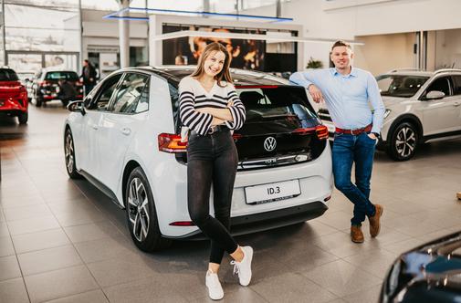 IZJEMNA PRILOŽNOST: novi električni VW ID.3, ID.4, ID.5 modeli v nepremagljivi akciji Pure!