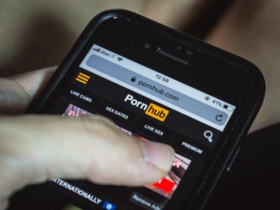 Več pornografskih strani bo blokiralo dostop novim uporabnikom iz Velike Britanije