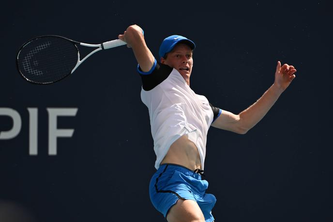 Jannik Sinner | Jannik Sinner je prvi polfinalist turnirja v Miamiju. | Foto Reuters